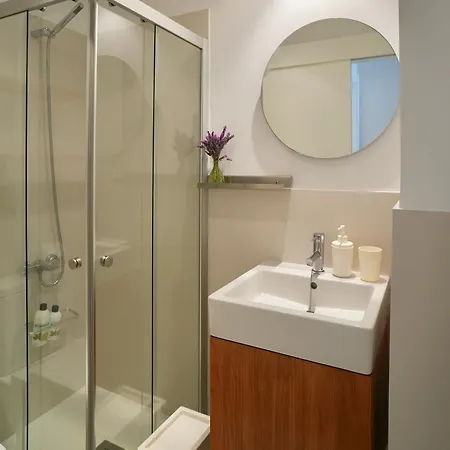 Minimalist Canteras Apartment *